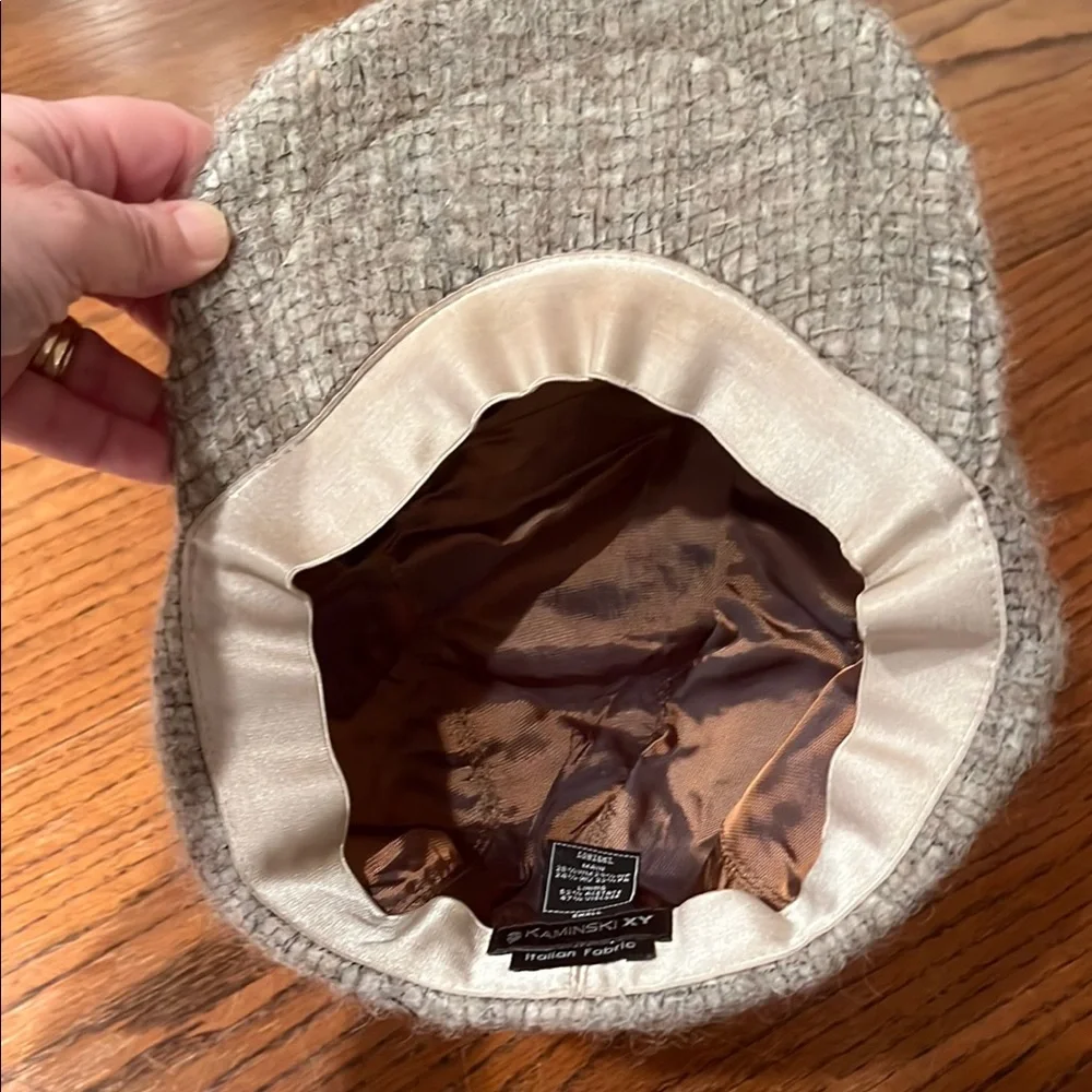 Helen Kaminski Elegant Beige And Gray Wool Blend  Newsboy Cap Made In Italy  S